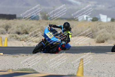 media/Apr-26-2025-BRL Bagger Racing League (Sat) [[9e270f465f]]/3-Super Street Baggers Qualifying/